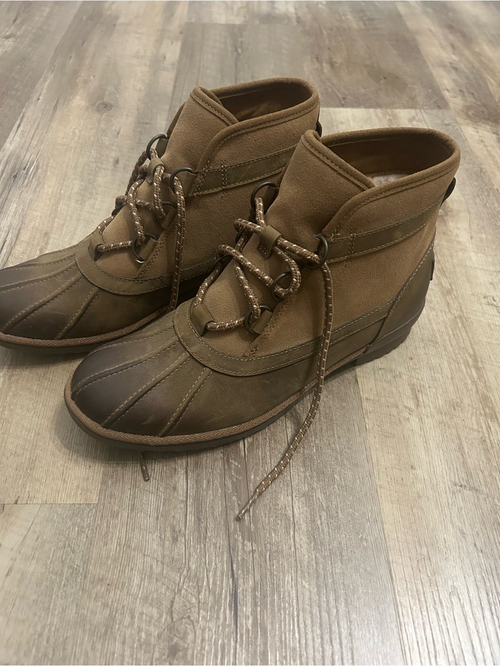 UGG Chestnut Suede Lace-Up Shearling Ankle Boots